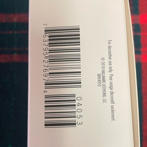 NIB 2018 Metal Hallmark Keepsake Christmas Ornament “Bright Tomorrows Await” - Picture 6 of 6